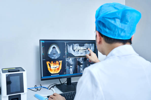 Best Emergency Tooth Extraction in Navy Yard City, WA
