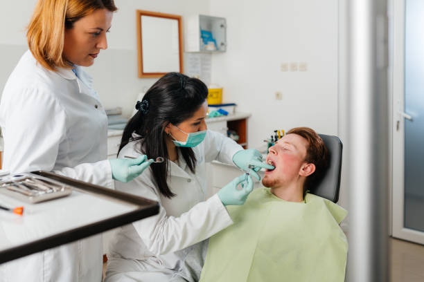 Best Emergency Orthodontic Repairs in Navy Yard City, WA